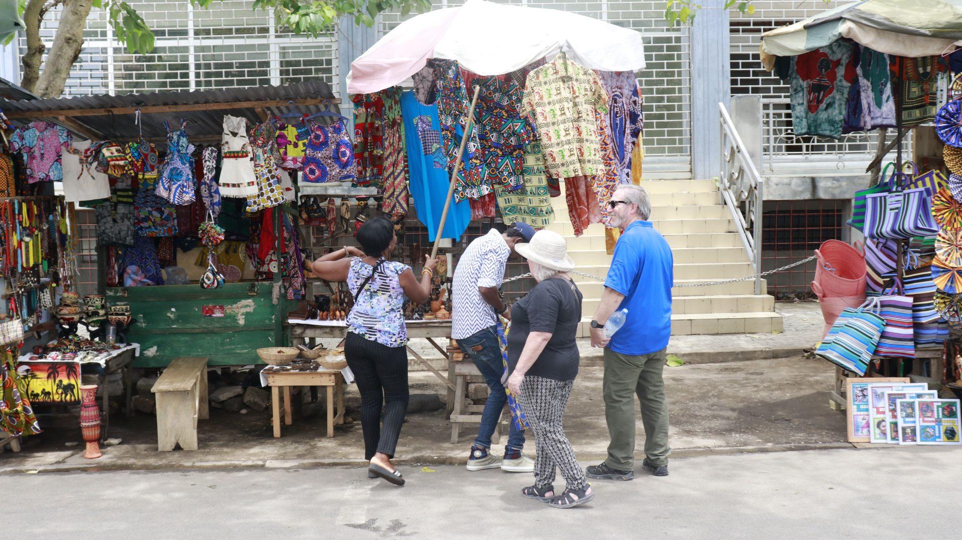 Private Day tour to See the Best of Lomé - Cultural Tour