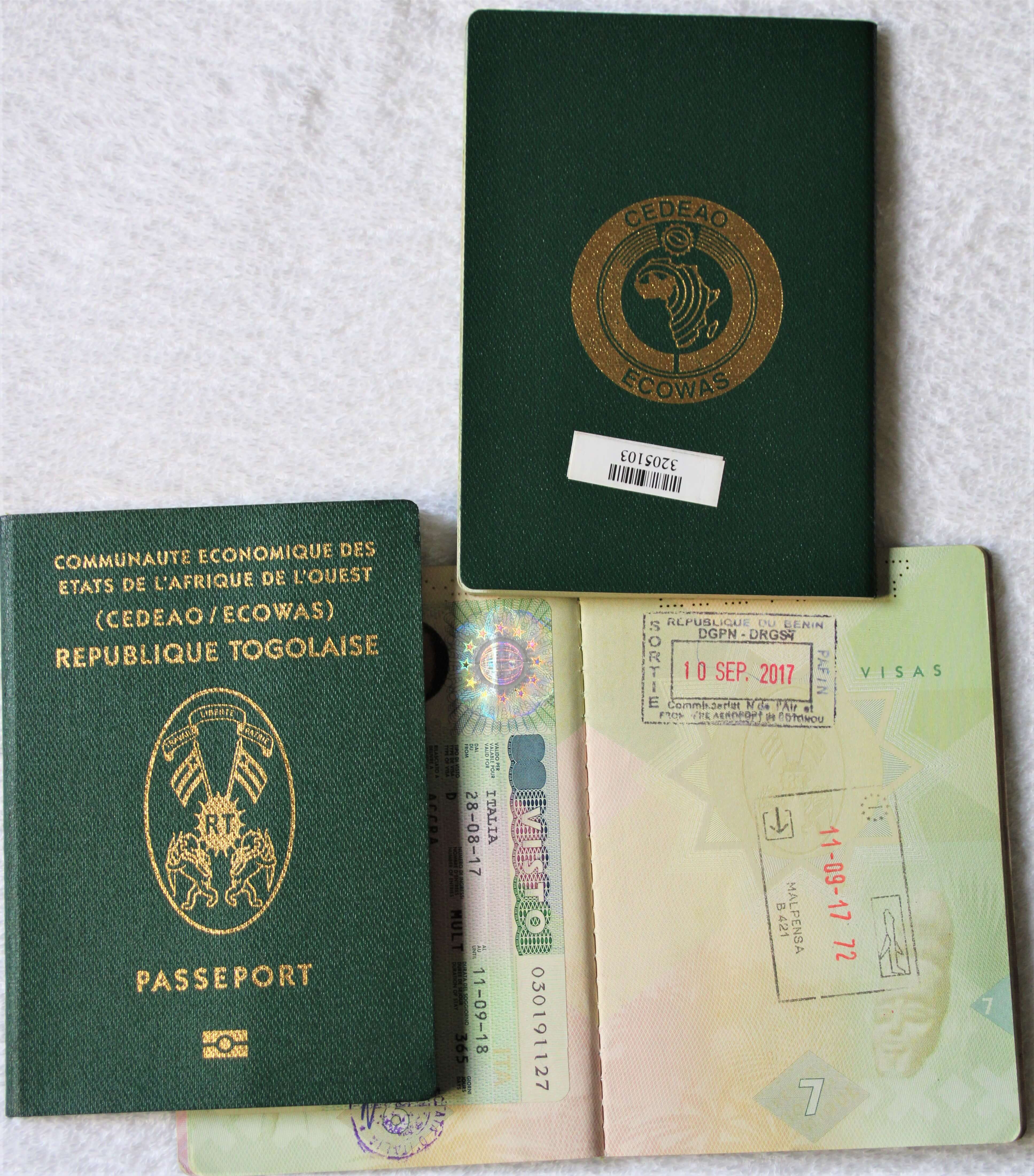 documentation passport et voyage en afrique